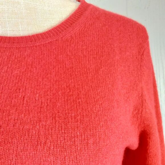 Adrienne Vittadini 2 Ply Cashmere Sweater Womens Red Large Minimalist Capsule - Picture 2 of 9